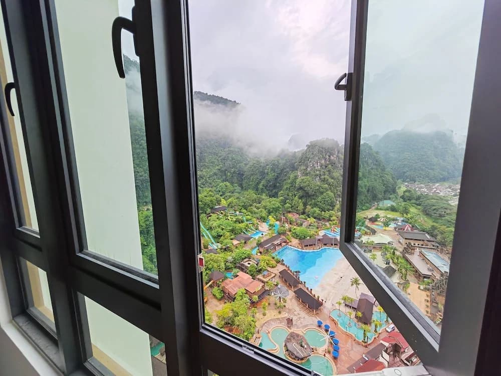 Mountain & Theme Park Views' Cozy Suite - photo 20