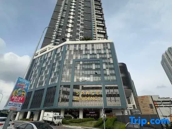 Space Residency Premium Suite Near KSL Mall by Nest Home - photo 2