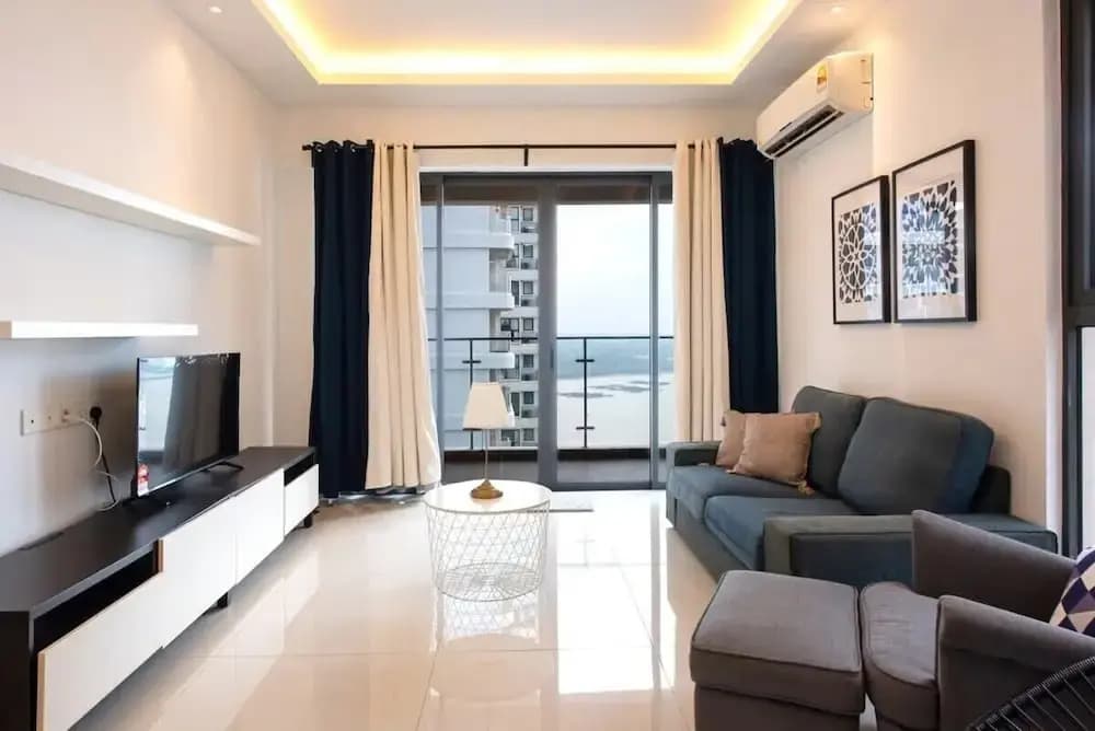 Comfy 3BR Apt in Danga Bay, Free Parking, Sea View - photo 4