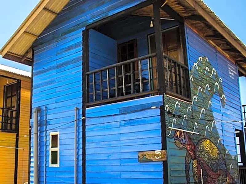 Beach Shack Chalet - photo 1