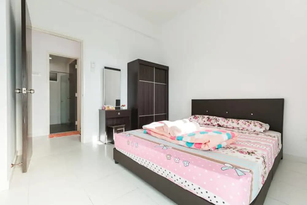 Sky Holiday Home - City View - photo 3