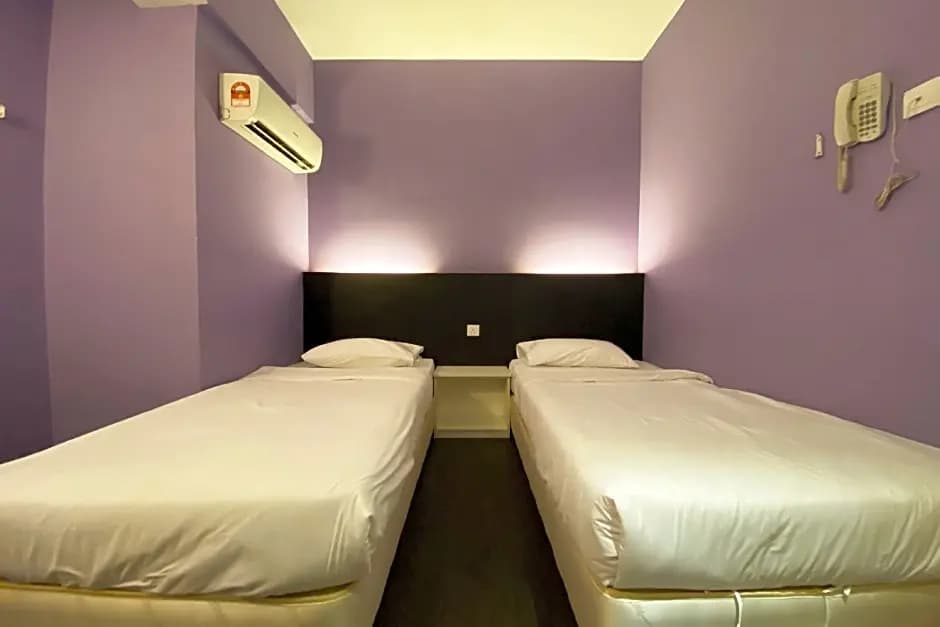 OYO 90484 Bright Hotel - photo 3