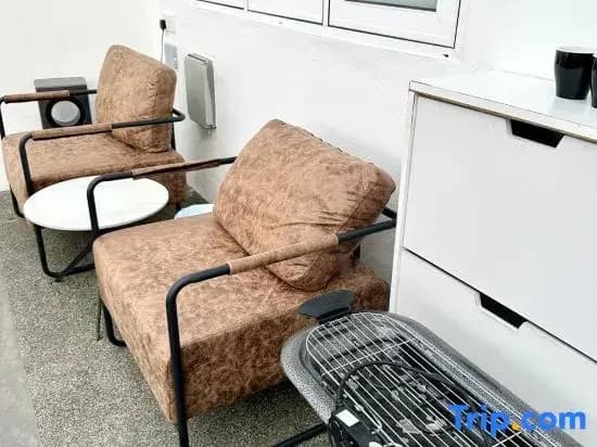 Stylish Cozy Landed Jelutong 3BR 2B 4CP-10poax by 3C - photo 3