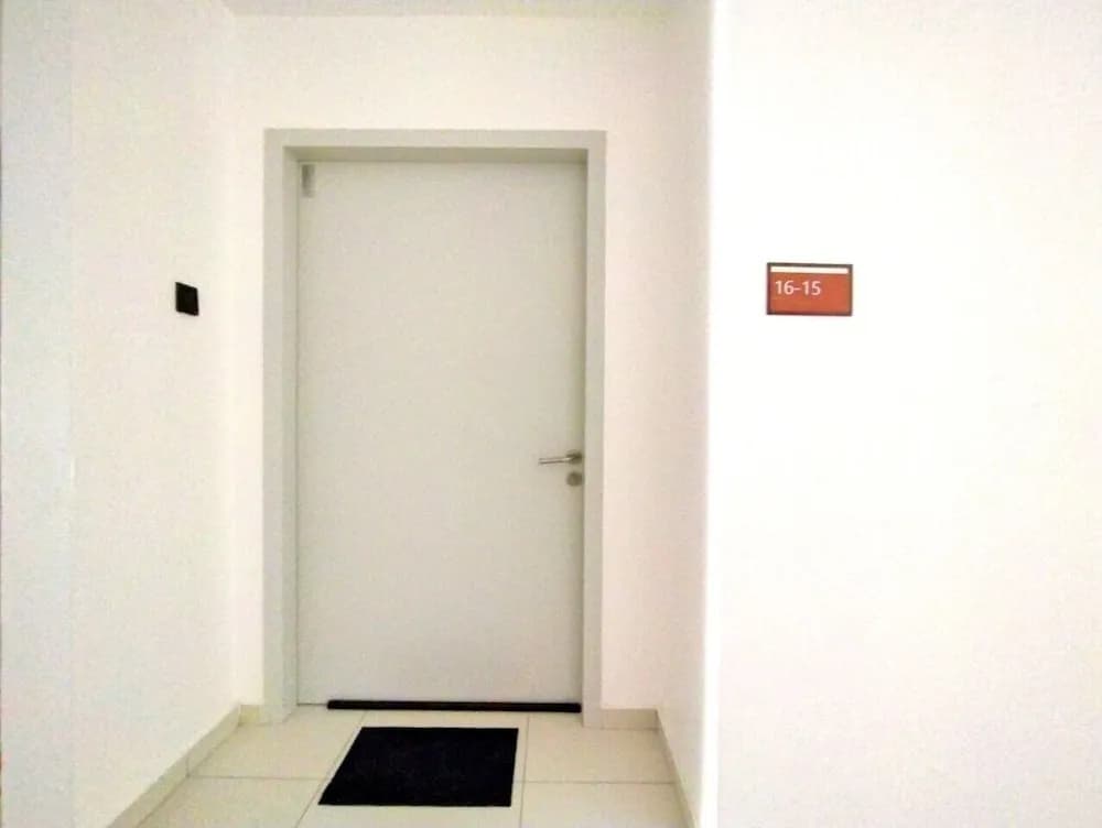 Urbanite Premier Suite The Horizon Ipoh - photo 10