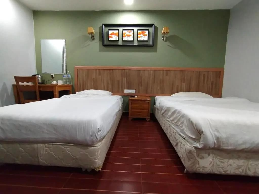 OYO 90248 Kapitan Inn - photo 2