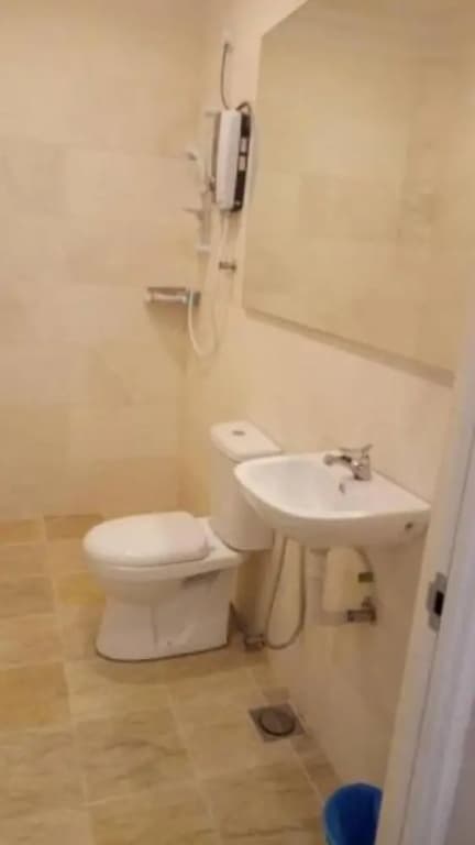 Cameronia Hotel - photo 4