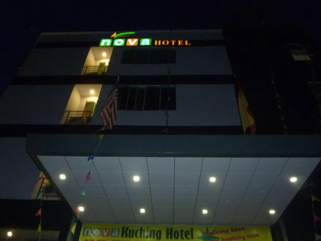 Nova Kuching Hotel - photo 1