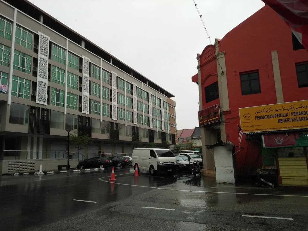 Diyana bajet hotel - main photo