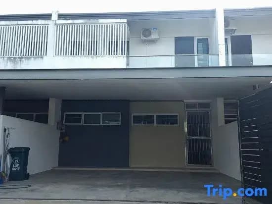 Sibu Double Story House No Smoking No Wedding Acts - photo 6
