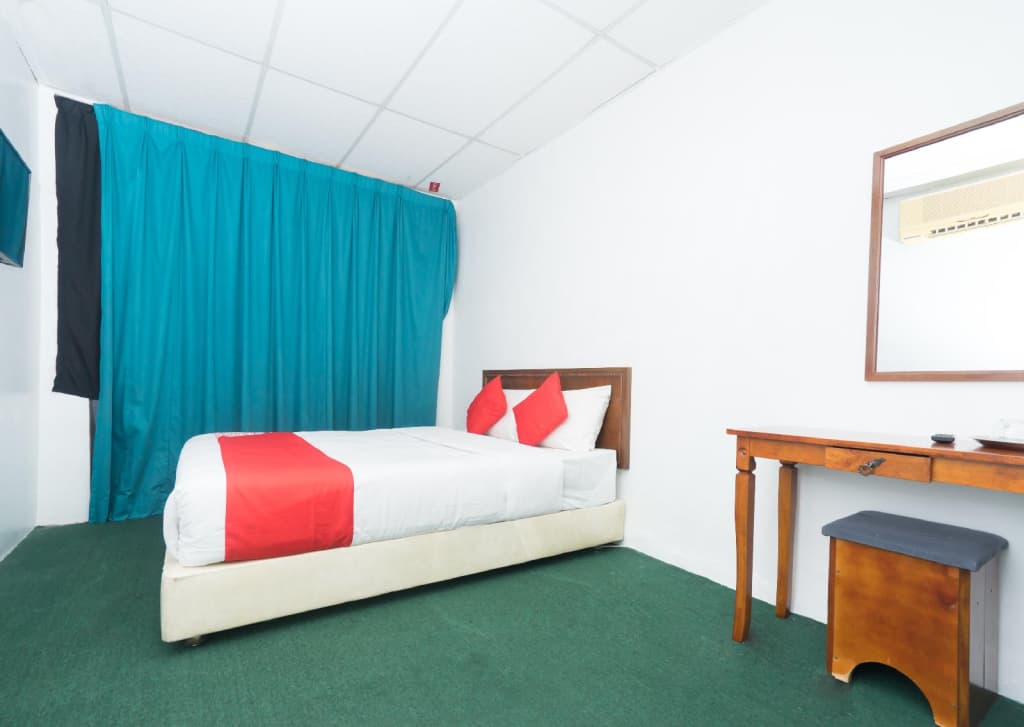 OYO 757 MFU Firdaus Hotel - photo 12
