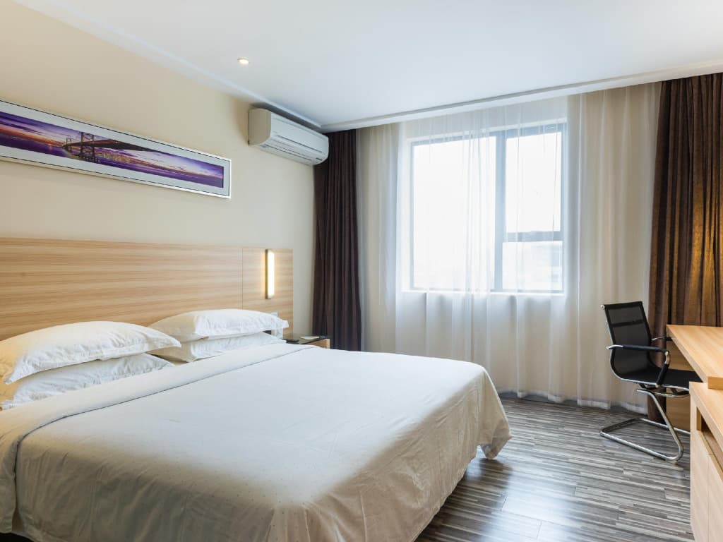 City Comfort Hotel - photo 7
