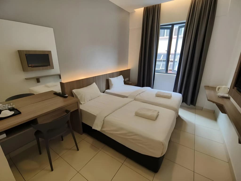 Hotel Golden View Nilai - photo 22