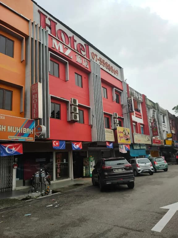 OYO 90273 Mz Hotel - photo 1