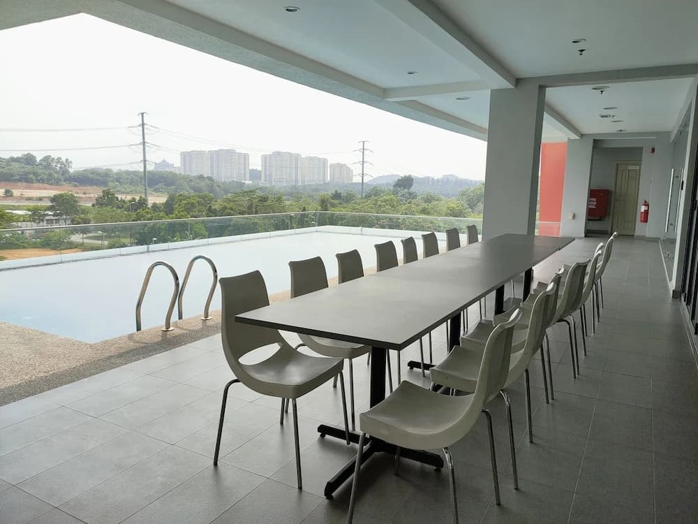8500SF Rooftop Pool & Gym at Cyberjaya - photo 13