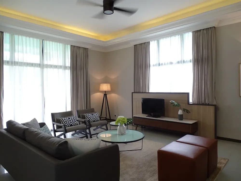 Tanjong Puteri Golf Resort Berhad - photo 4