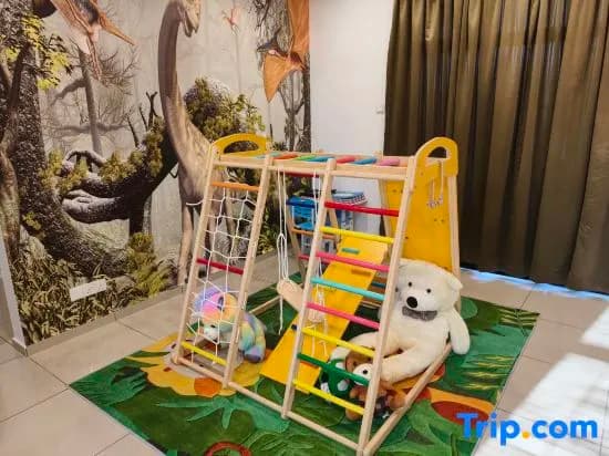 Melaka Hideaway Villa, KTV, BBQ, Arcade Games, Pool, 10min to JONKER WALK, KLEBANG BEACH - photo 2