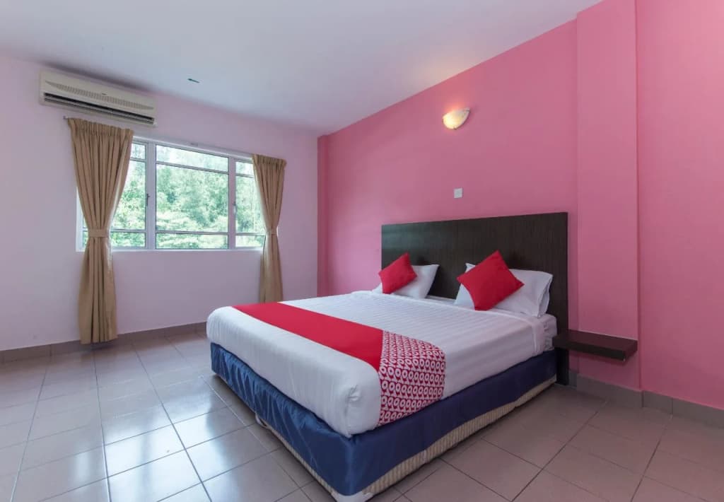 S2 Hotel - photo 3