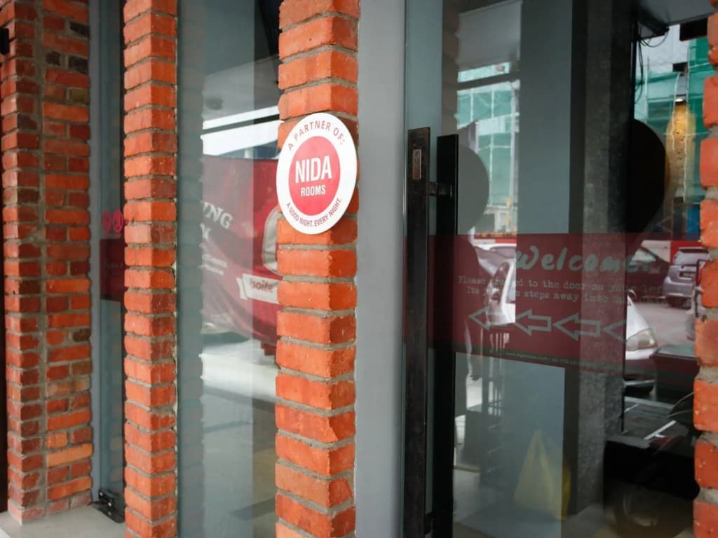 达曼萨拉乌塔马梅瓦尼达酒店- 别致旅馆(Nida Rooms Damansara Utama Mewah at Ryokan Chic Hotel) - photo 1