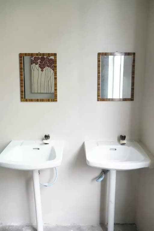 DWJ Backpacker Hostel - photo 9