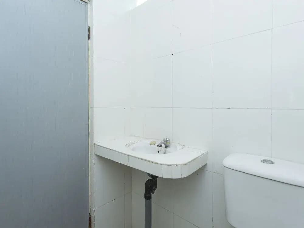OYO 89621 Aradah Hotel - photo 11