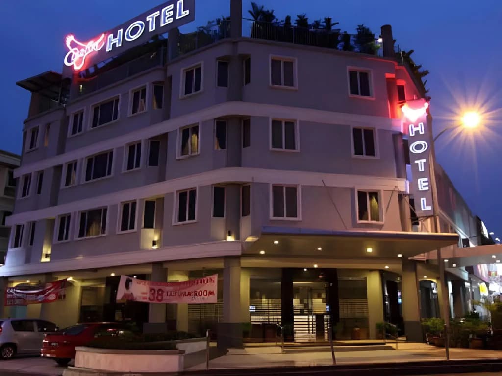Country Hotel - photo 9