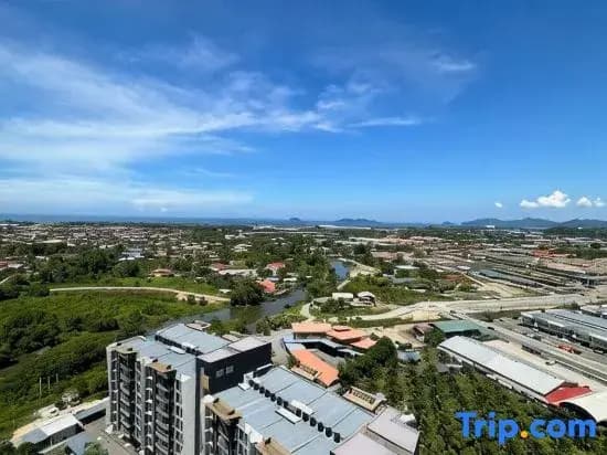 K Avenue Sunset Seaview, KK Airport View - Free Parking - photo 8
