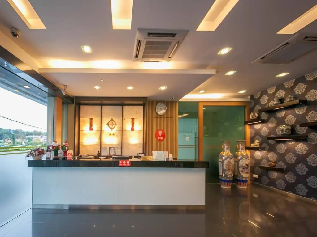 OYO Rooms Bundusan Commercial Centre - photo 17