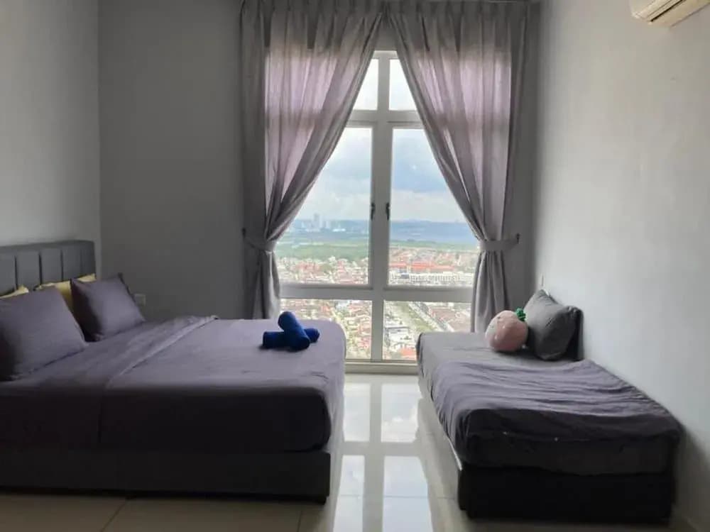 JB City Shopping Mall Apartment - photo 4