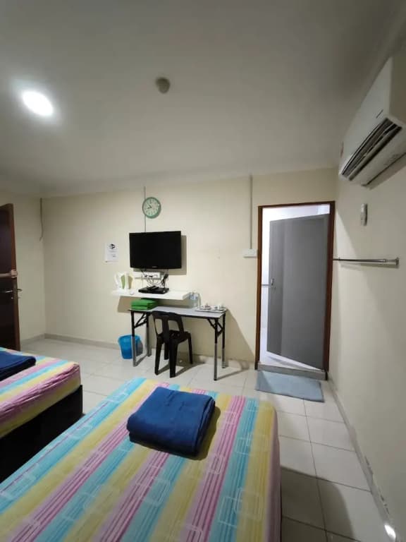 OYO 90895 Hotel Ikia - photo 6