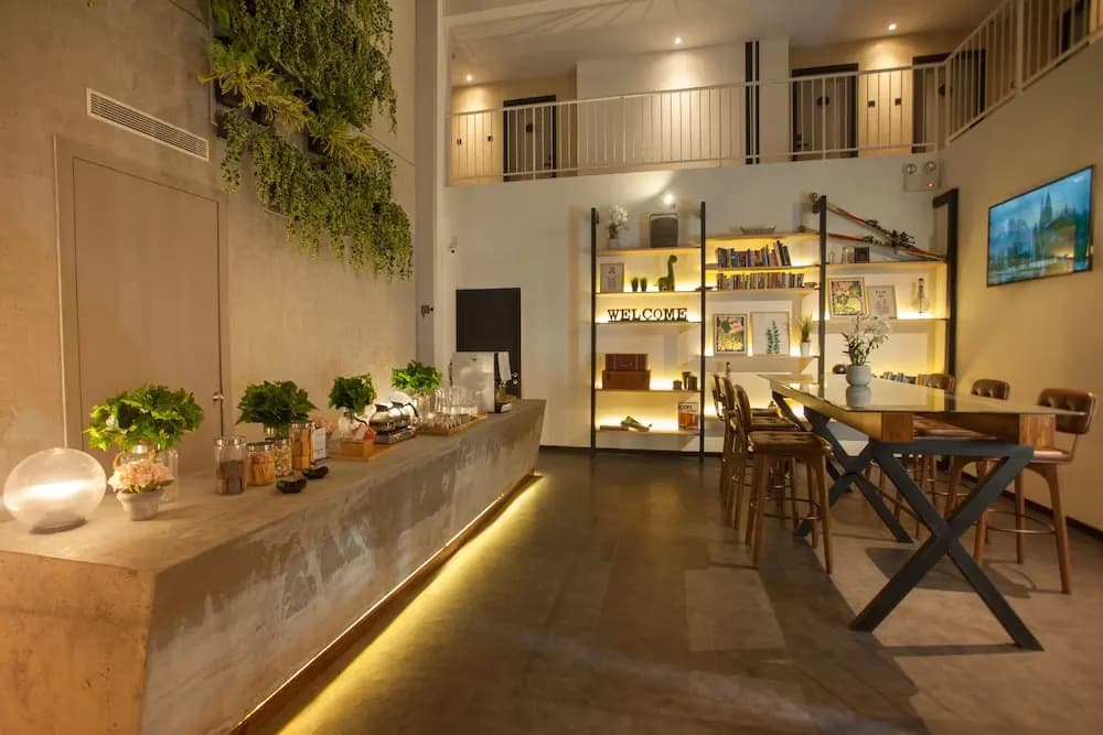 Hako Hotel Mount Austin - photo 19