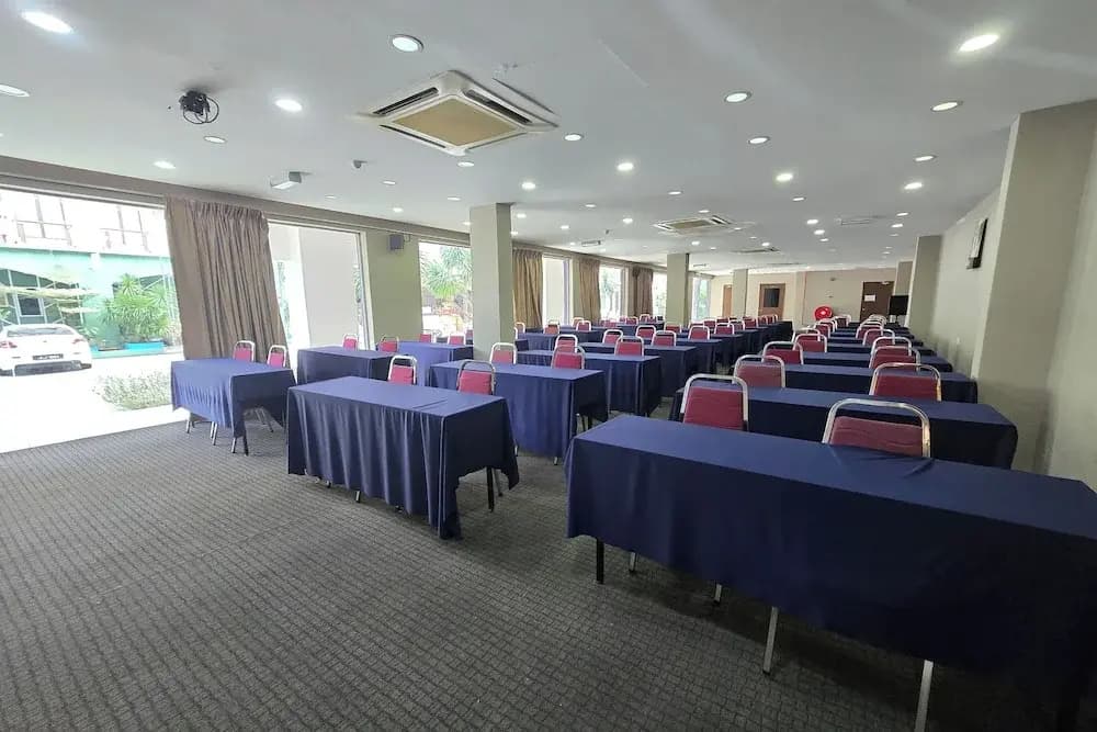 Fast Hotel Melaka Near Menara Taming Sari - 2 Mins Only - photo 15