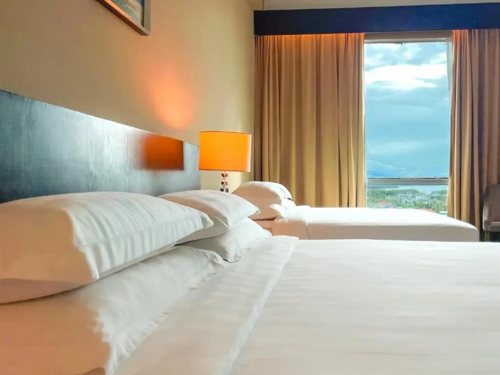Pan Borneo Hotel Kota Kinabalu - photo 49