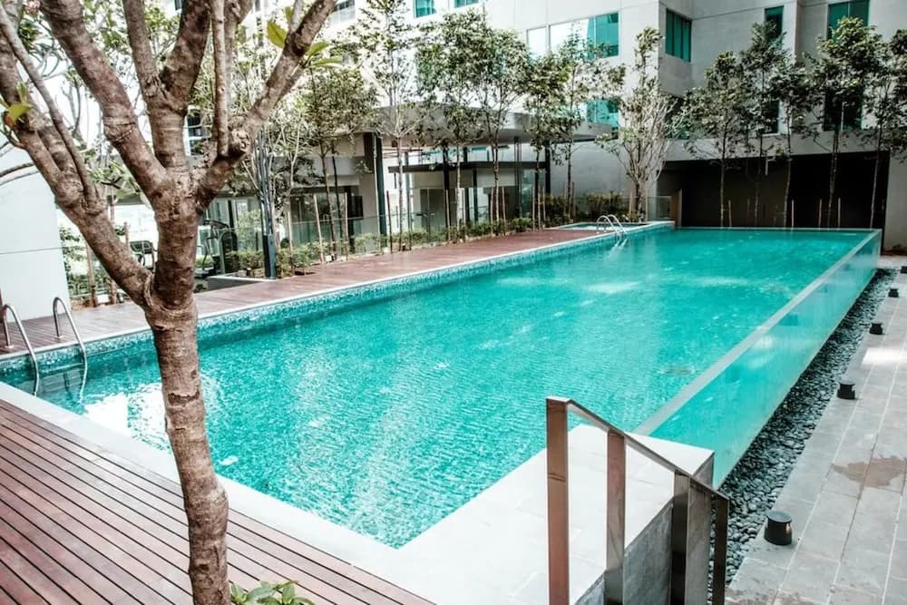 Summer Suites Residences By Plush - photo 16