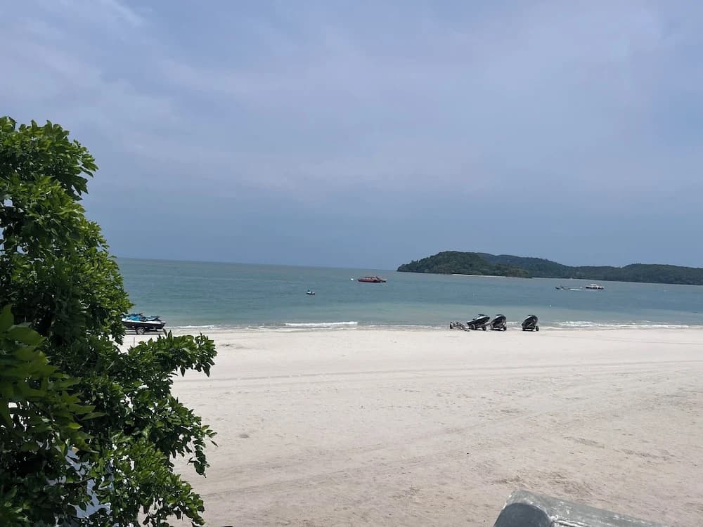OYO 90981 Chenang Rest House 1 - photo 11