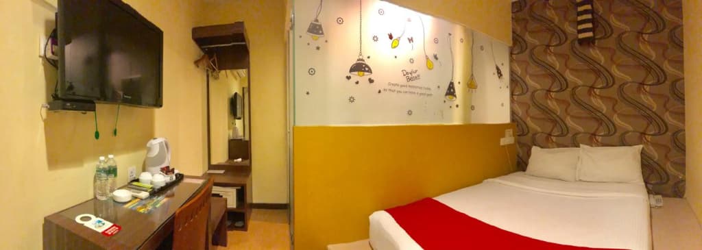 8 Days Boutique Hotel @ Mount Austin JB - photo 4