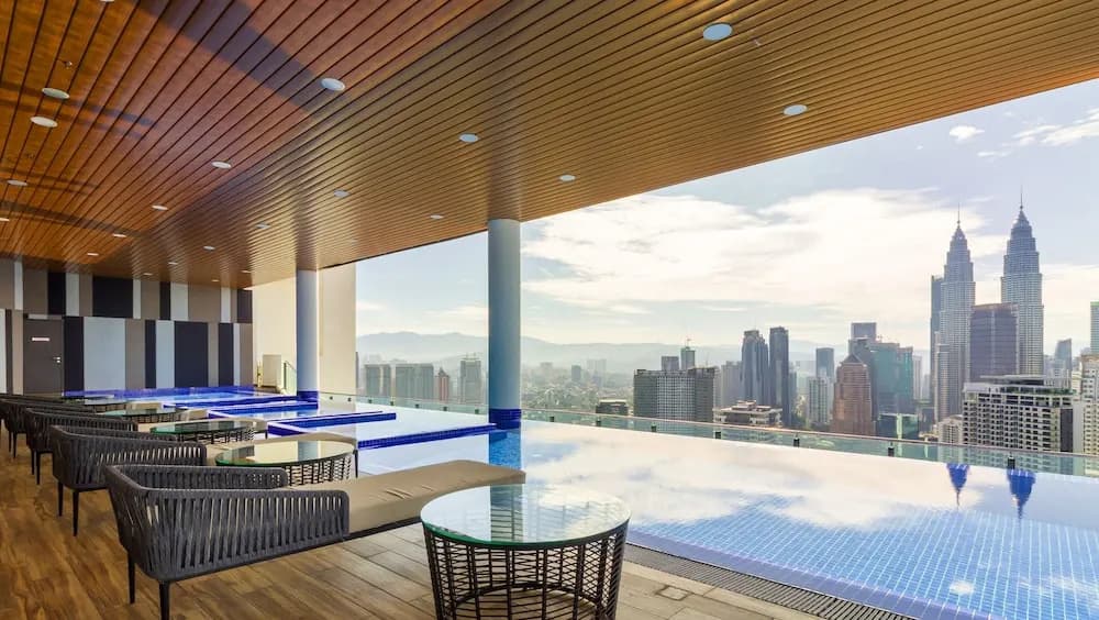 The Luxe & The Colony, KLCC - photo 26