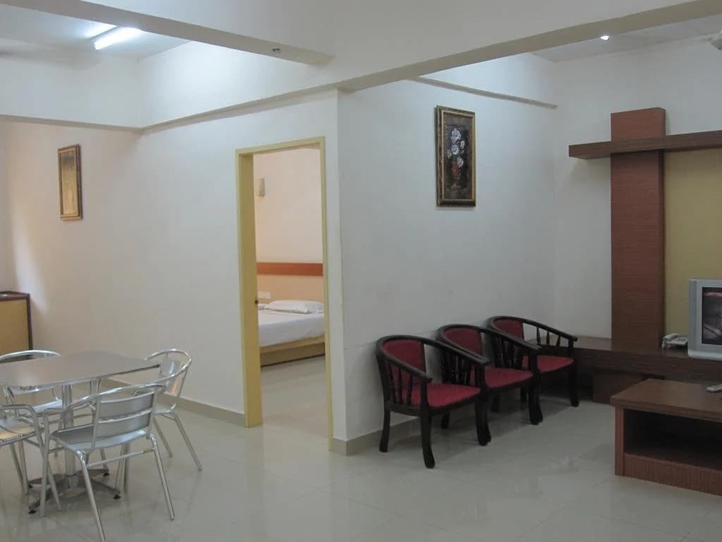 Wisma Pantai Apartment - photo 3