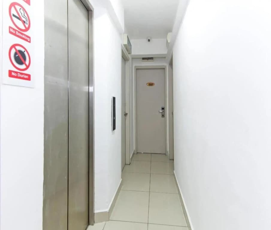 Indah Garden Hotel - photo 12
