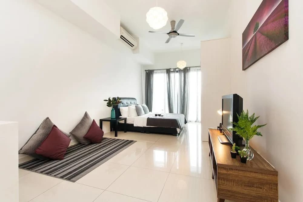Elements Studio KLCC by GuestReady - photo 5