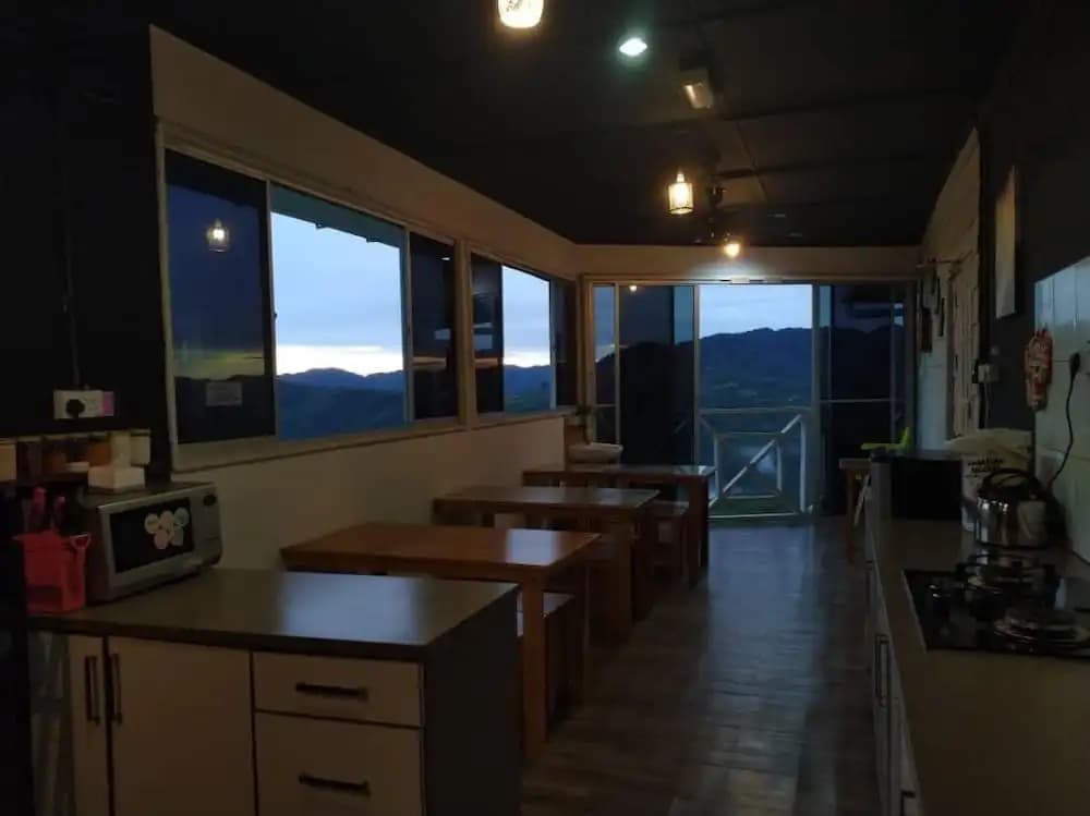Bayu Senja Lodge - photo 3