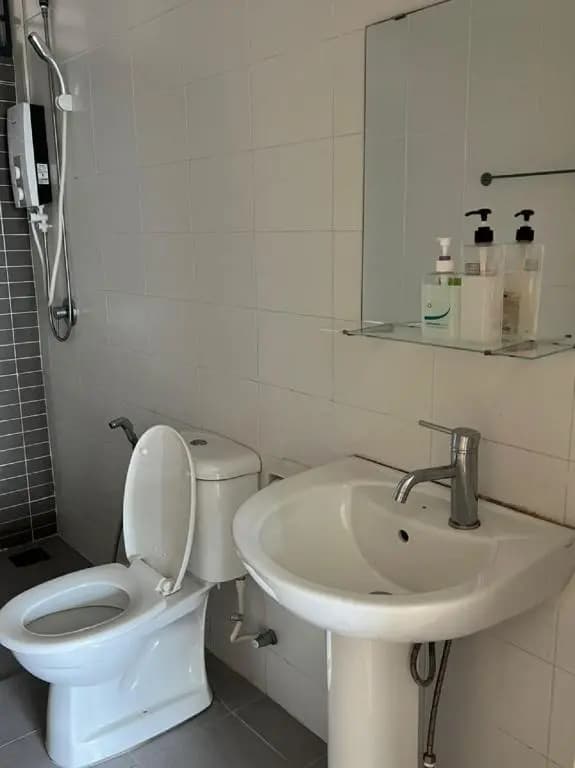 09-MODERN studio Palazio Mount Austin Homestay 3bedroom For 7PAX - photo 7
