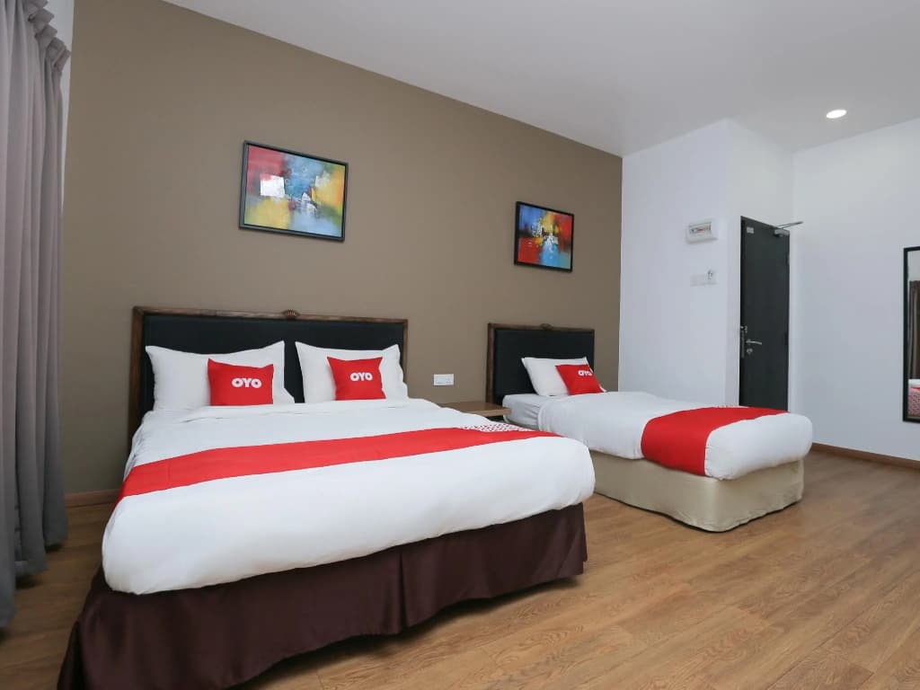 OYO 89915 East Mount Hotel - photo 3