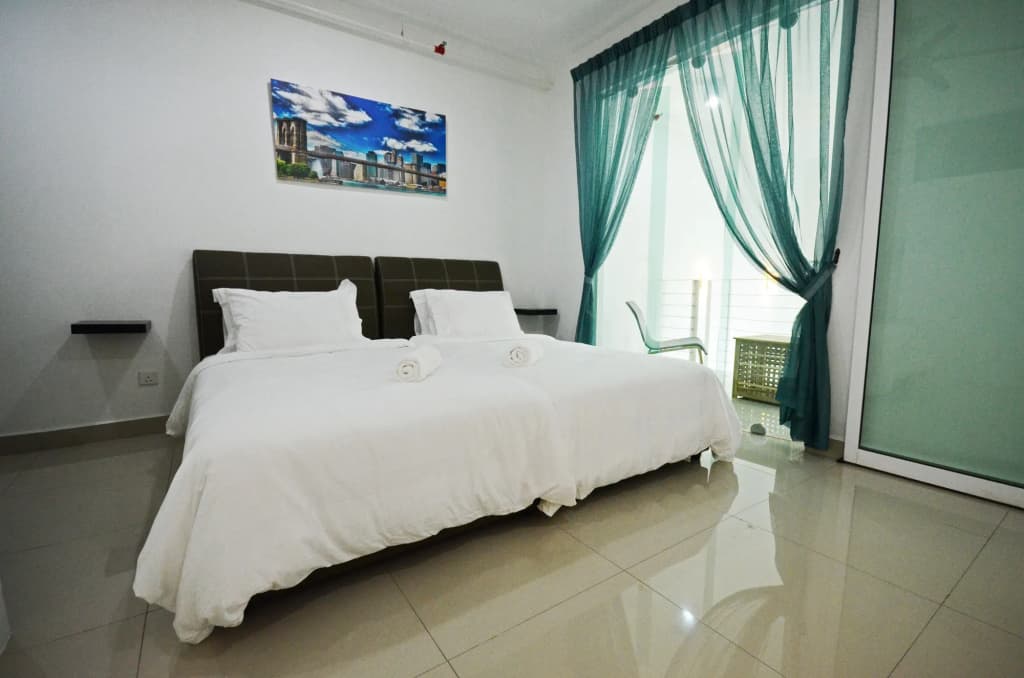 S-Suites at Scott Garden - photo 3