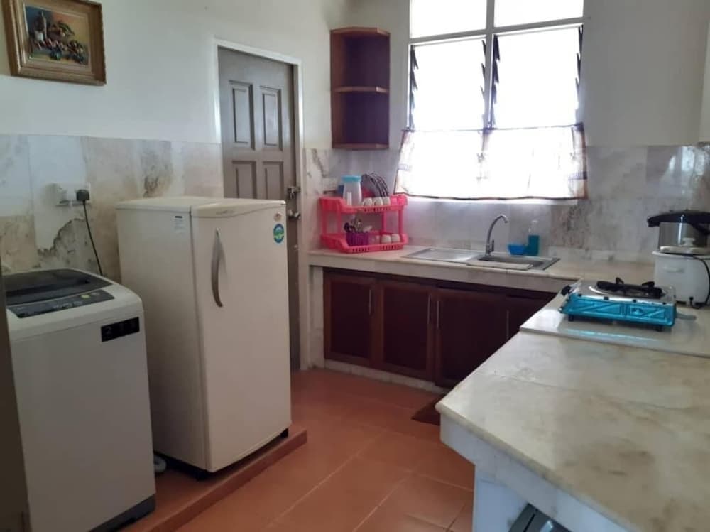 Century Suria Anytime Holiday Apartment - photo 15