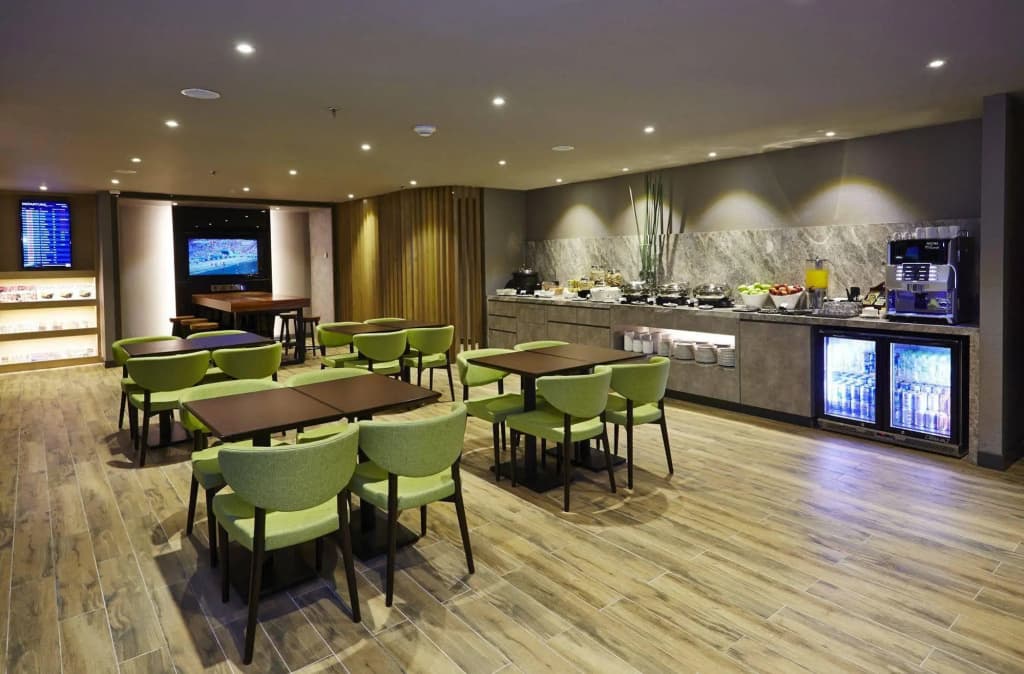 Private Resting Suite, Plaza Premium Lounge - Gateway@klia2 - photo 18