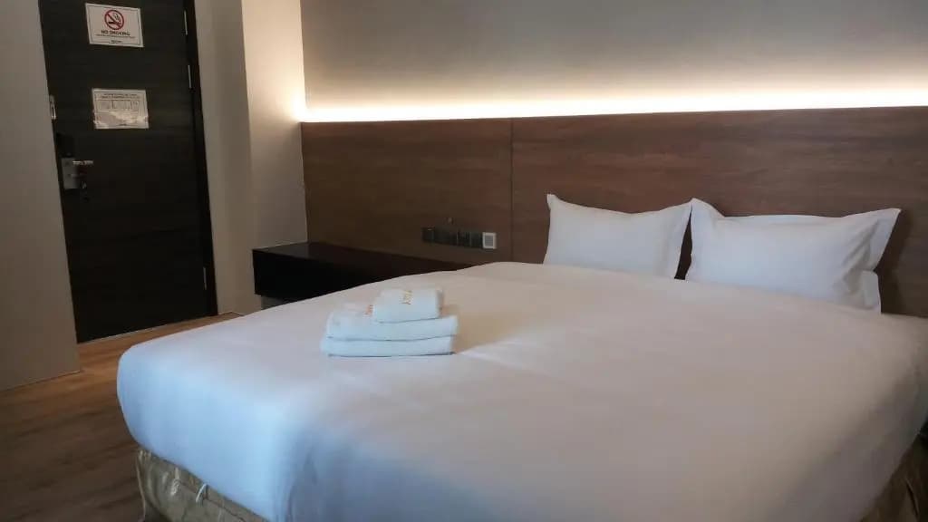 Roxy Hotel Padungan - photo 5