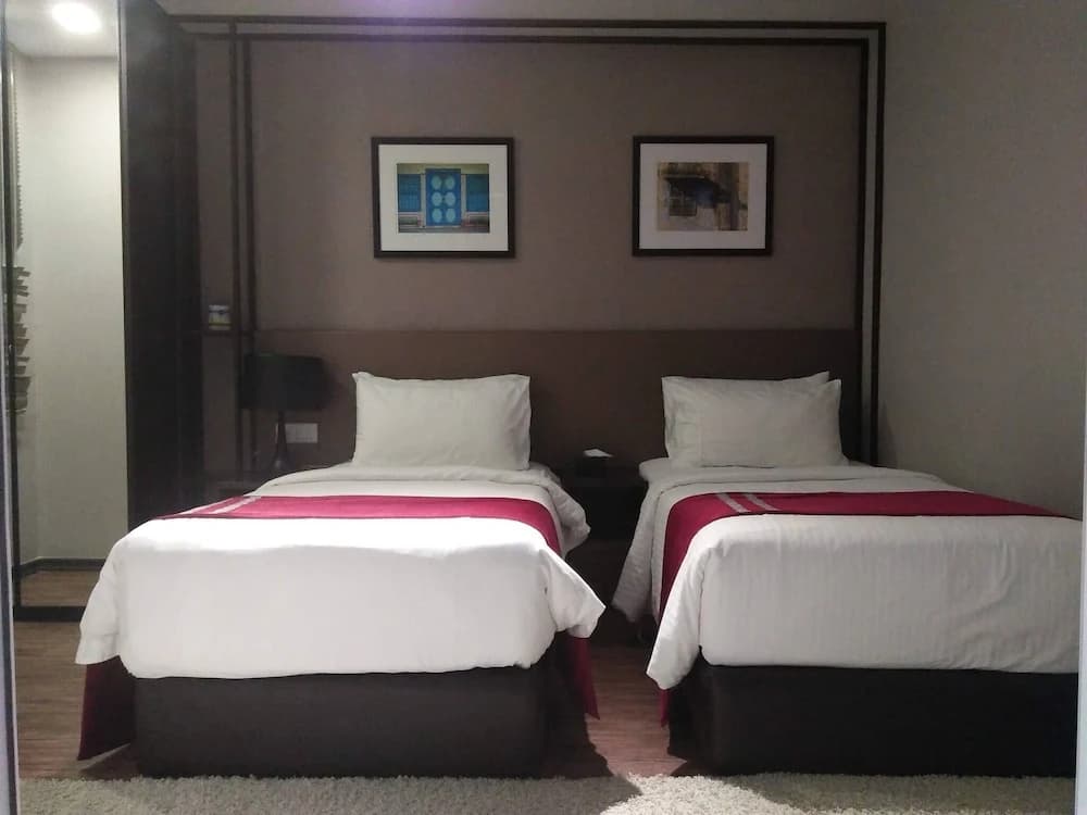 Urbano Luxury Homestay - photo 5
