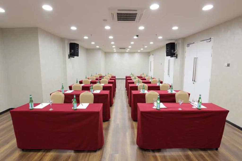 Amerin Hotel Johor Bahru - photo 16