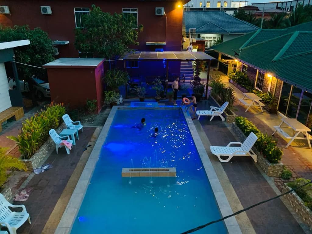 Dlima Beach Inn Langkawi Hotel - photo 2