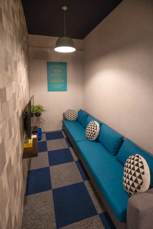 Vibrant Hostel - photo 23